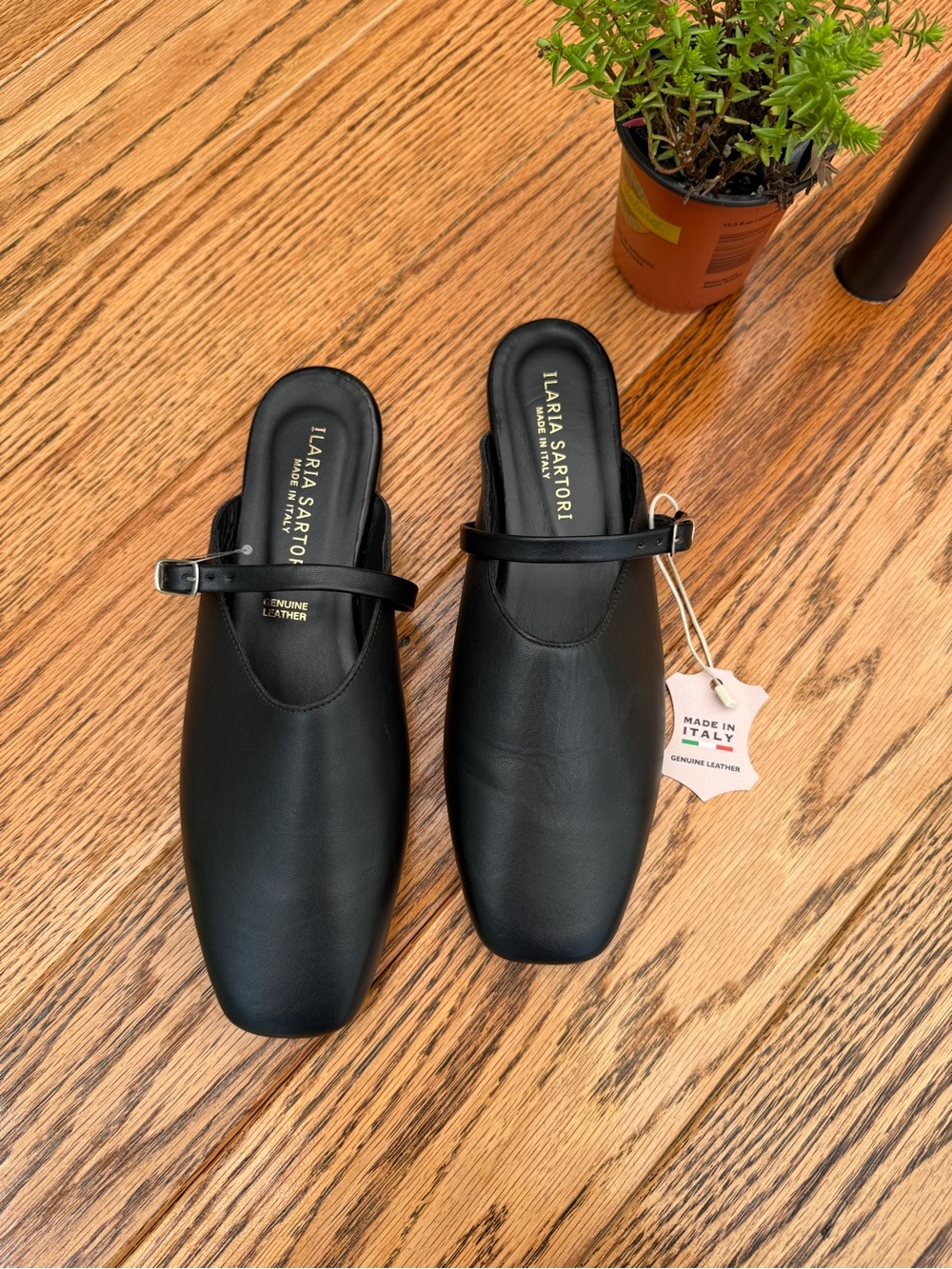 Black Leather Slip-On Mules with Strap Ilaria Sartori made in Italy size 9 - Picture 1 of 10